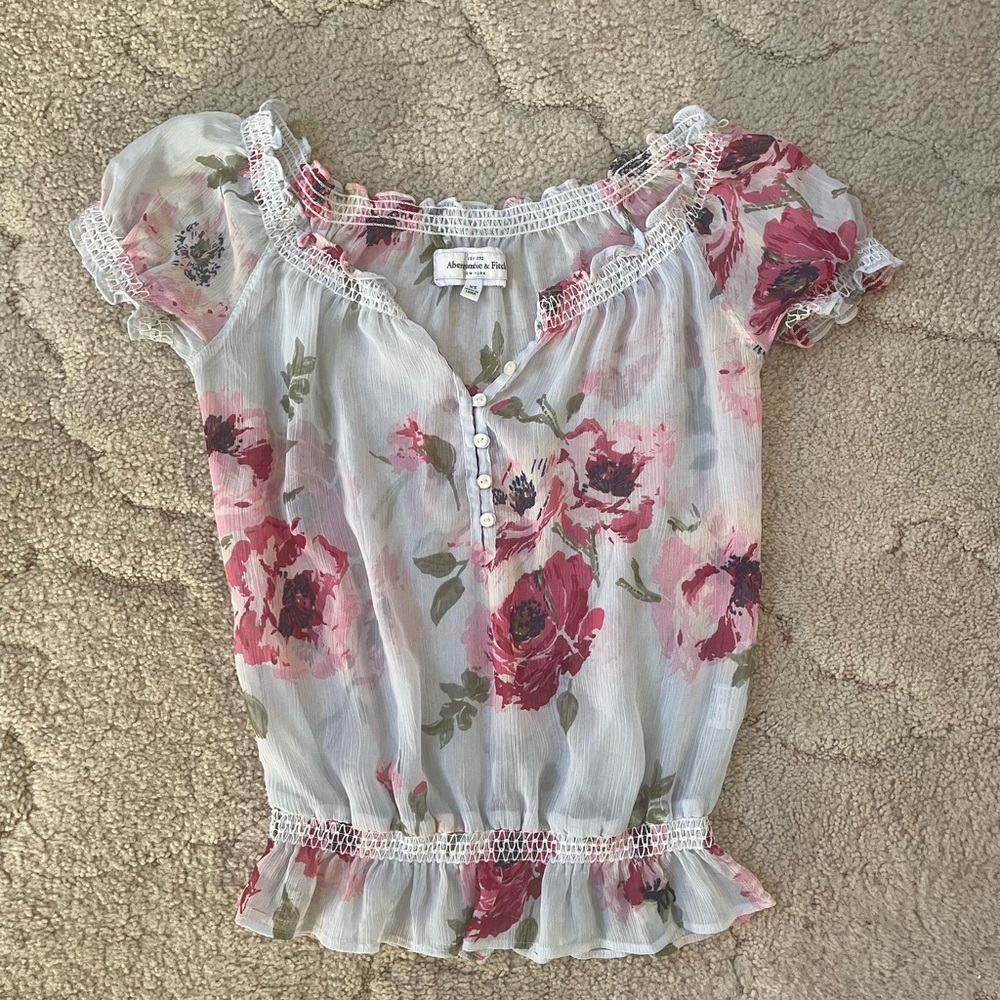 Women’s XS Abercrombie & Fitch Floral Ruffle Blouse